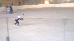 Красивый буллит хоккеиста в 5 лет