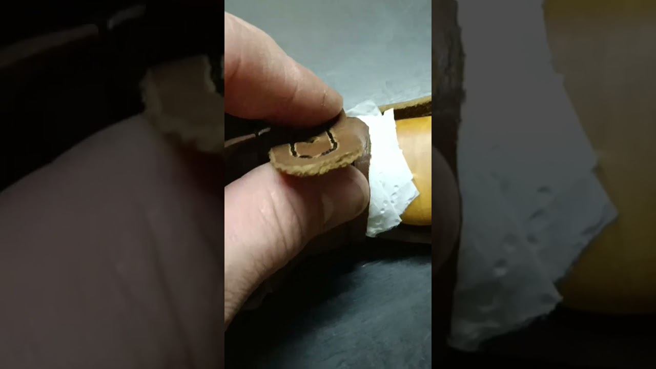 Кобурная кнопка на ножнах смотреть онлайн