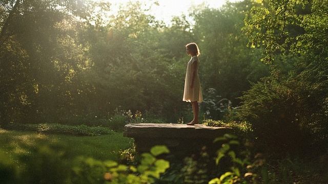 GARDEN LABYRINTH - Calm ambient music for lose yourself