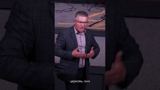 По долгу или по вере | Сергей Гаврилов смотреть онлайн