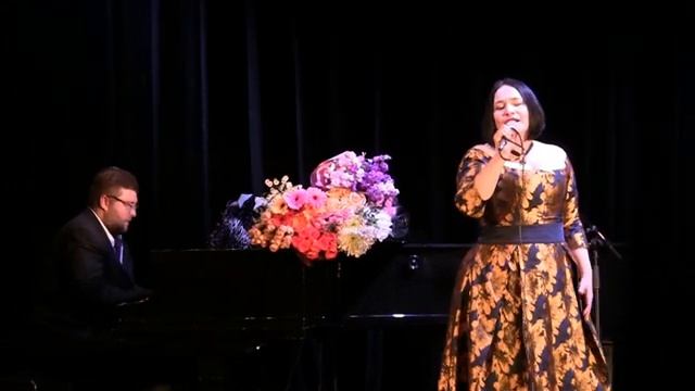 Юлия Зиганшина" "Ветер с луны"