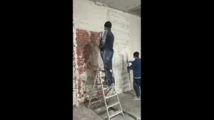 Штукатурная станция GRAND ALFA M в процессе работы