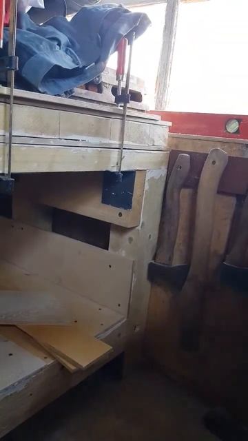 Стол для НГФ 110. Пришло время собирать стол для фрезерного. Всем Мир братцы! смотреть онлайн