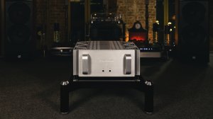 Plinius Audio SA-103 power amplifier