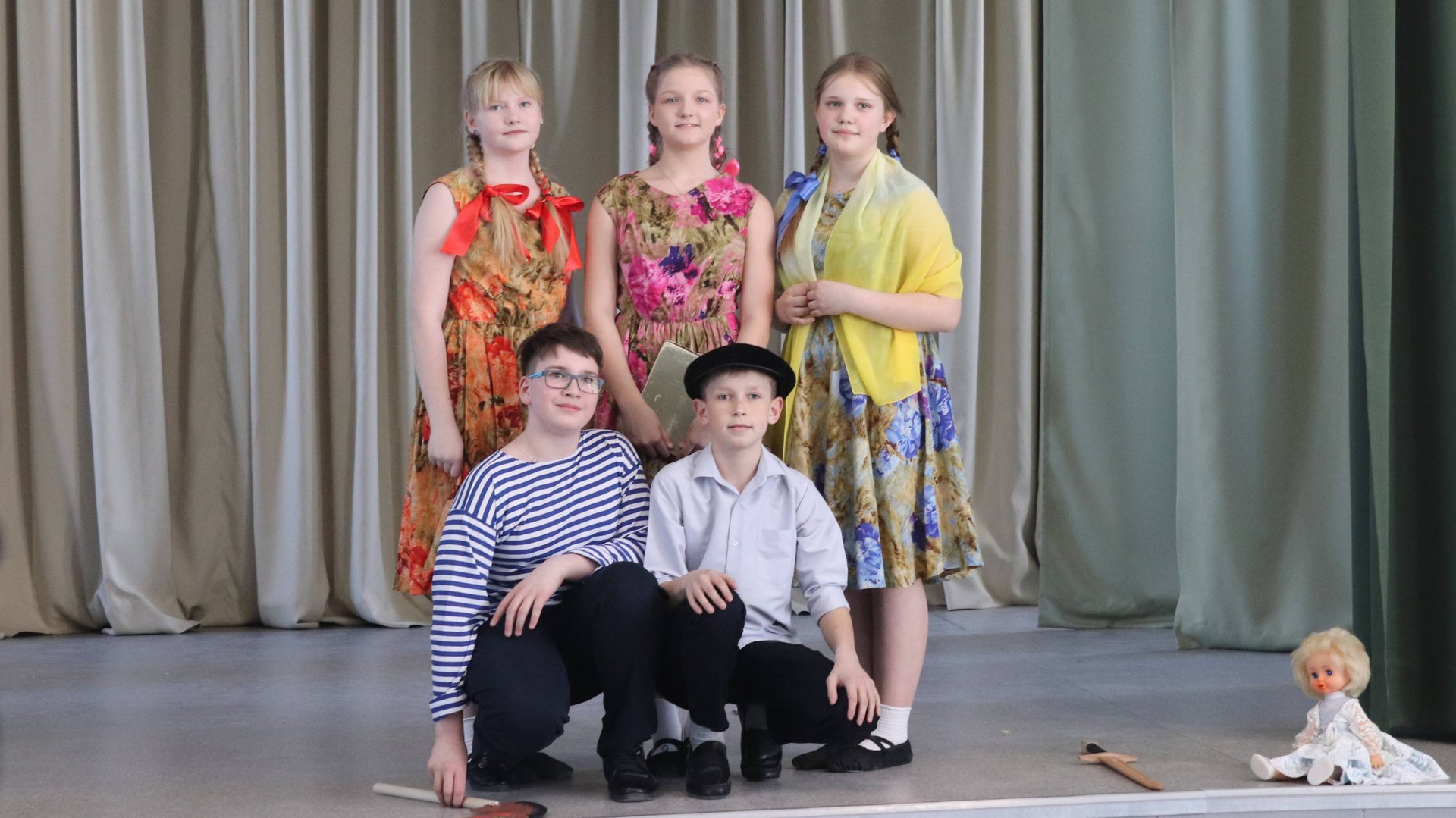 Постановка по произведению Владислава Крапивина «Однажды играли» смотреть онлайн