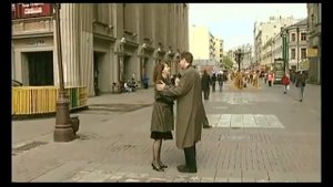 Игорь Костолевский.И его - Дуся, пуговка, Евдокия - Консуэло де Авиланд.