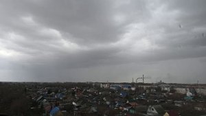 Апрельская гроза накрыла юг Сибири, 08/04/2025