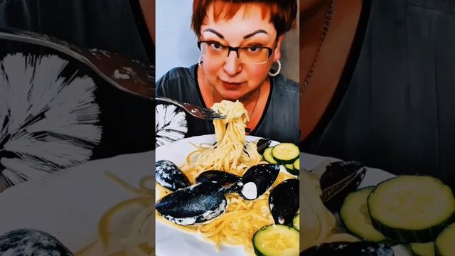 Макароны с криветками#мукбанг