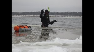 Зимние нырялки или подводная охота зимой.
