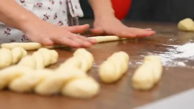 Самое БЫСТРОЕ творожное тесто – НЕ надо ждать, можно сразу выпекать! Творожные булочки за 10 минут