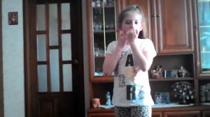 Учимся делать  шпагат