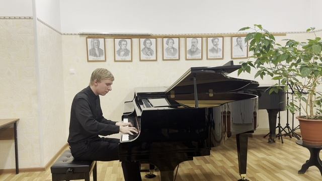 Концерт студентов Санкт-Петербургского музыкального училища им. М.П. Мусоргского смотреть онлайн