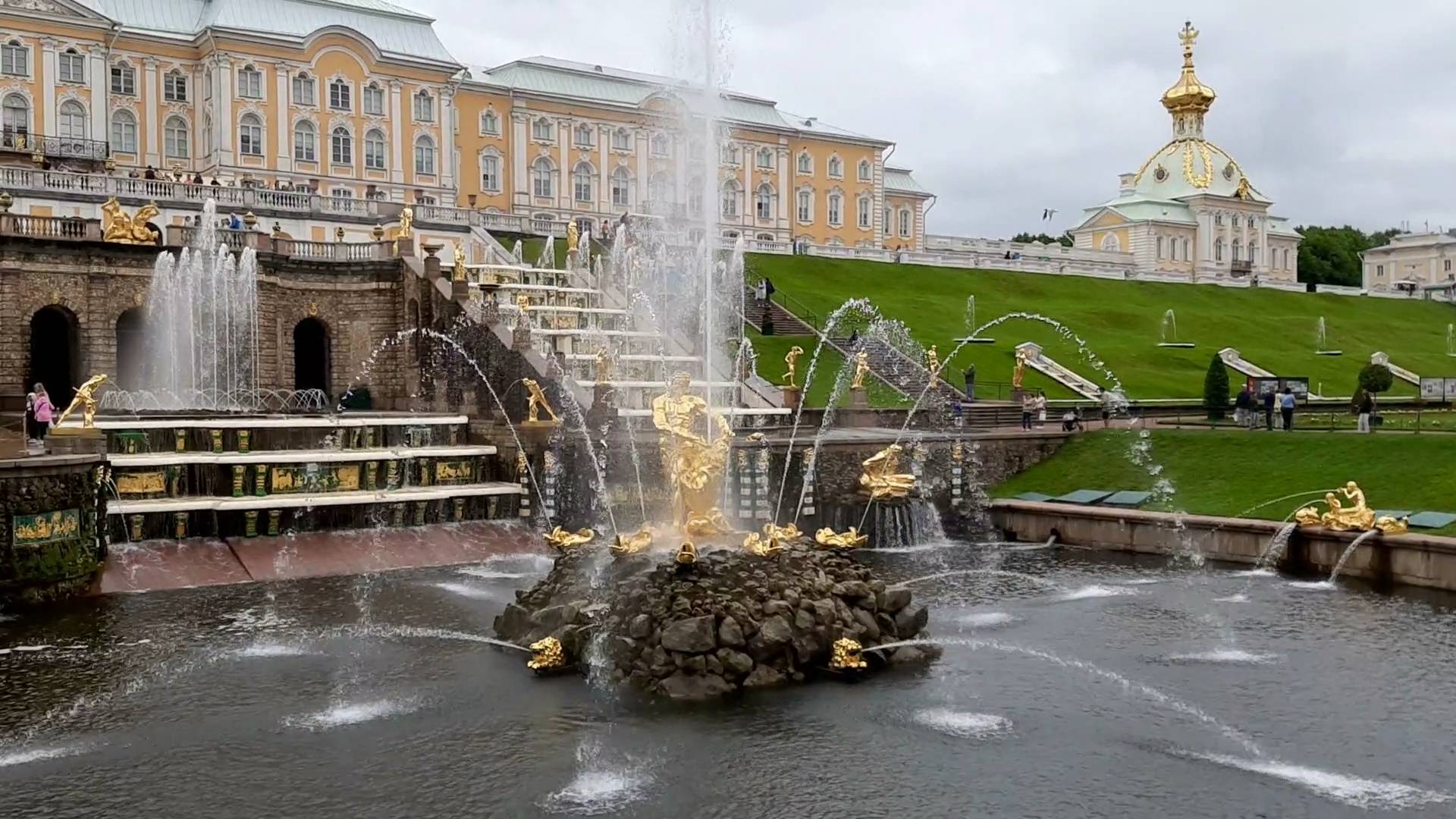 Фонтаны Петергофа.