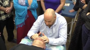 Остеопатия при головной и зубной боли: техники на черепе