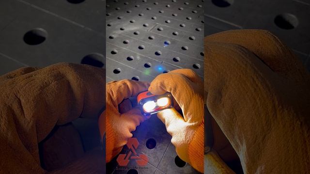 СВАРОЧНАЯ МАСКА С ФОНАРИКОМ ☑️#аргон #сварка #москва #welding #ремонт #обучение