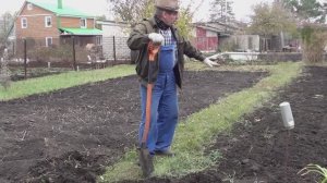 Брат нашёл воду для колодца// Убрал тропинку с огорода