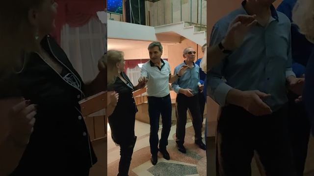 Лилии... 16.12.23 смотреть онлайн