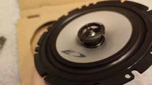 Alpine sxe-1725s kutu içeriği