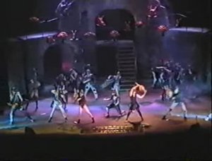 ИХС-1999 - Базар (фрагмент), Изгнание из храма, Калеки