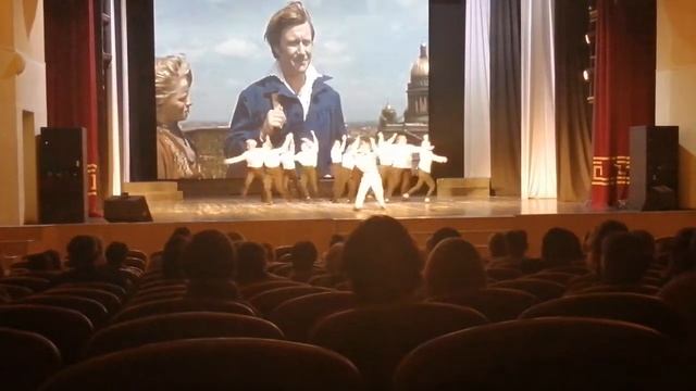 Песня о шпаге. Студенты АМК смотреть онлайн