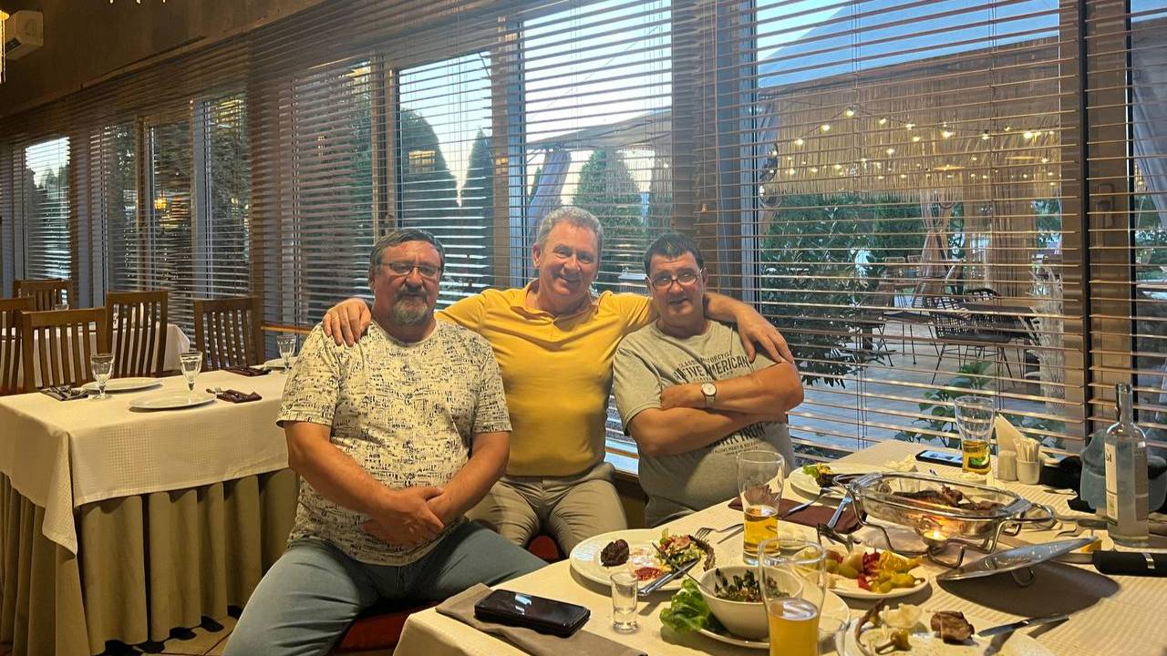 Земляничные поляны.
Группа "Мифы". Альбом 1981 года. смотреть онлайн