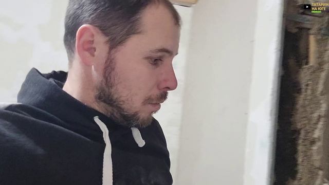 КУПИЛИ УБИТЫЙ ДОМ И ПЕРЕДЕЛЫВАЮЕГО ПОД СЕБЯ СОЗДАЮ ГАРДЕРОБНУЮ ДЛЯ ЖЕНЫ СДЕЛАЛ НОВЫЕ ОТКОСЫ УБЕРЕГ Р
