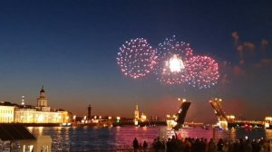 Санкт-Петербург, фестиваль салютов.