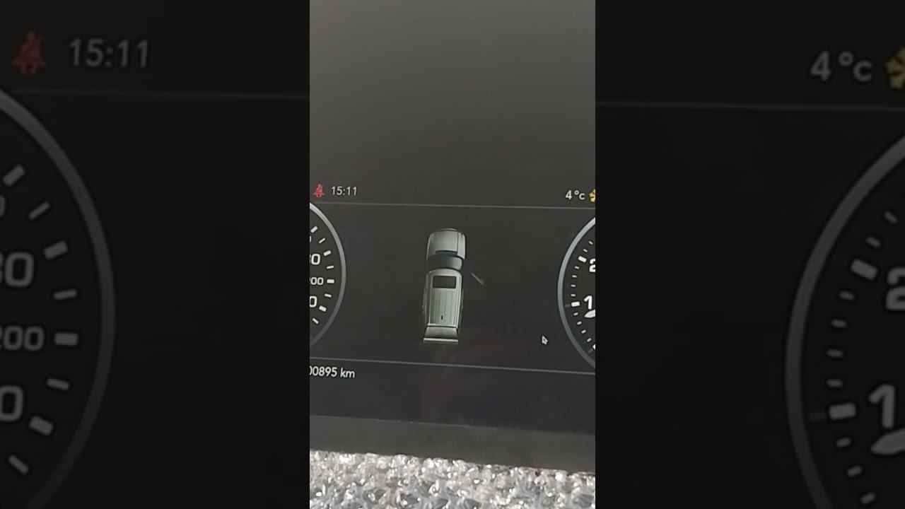 LCD приборная панель на Range Rover L322 закончена на 99