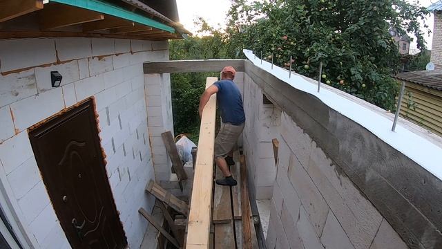 Мауэрлат!....это Не....тяжело!Все только смотрят как я бусь и никто не поможет.А я и один справлюс