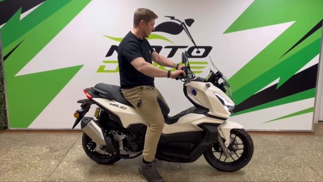 Макси-скутер VMC JET 180 инжектор, реплика Honda ADV 350 смотреть онлайн