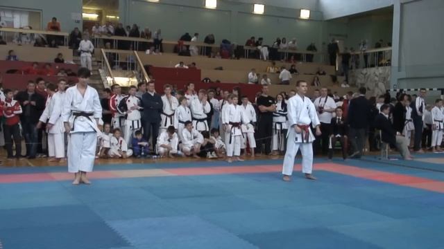 kata boys 14-15 2nd-3rd round Astrakhantsev Igor (Chelyabinsk) vs Zalilov Radiy (Tatarstan) and