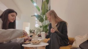 Классные кофейни в Москве. Гум-каток. Рождественская ярмарка. Стендап.