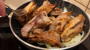 Нереально вкусные свиные ребрышки! Замечательный рецепт приготовления ребер