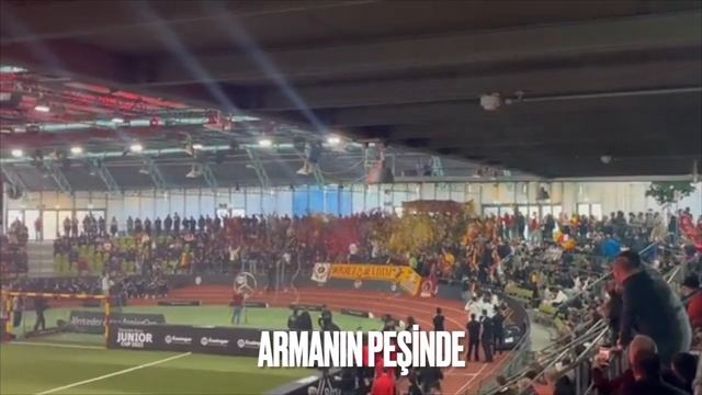 GALATASARAY U 19 TAKIMI MERCEDES BENZ JUNİOR CUP'TA YALNIZ DEĞİL ! ULTRASLAN AVRUPA YANINDA смотреть онлайн