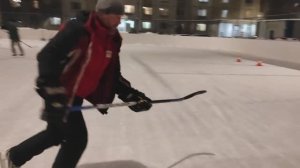 Катаюсь на коньках