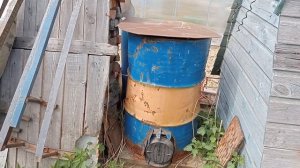 Сушилка из бочки.