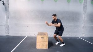 Box Jump CrossFit tutorial with Kristof Horvath