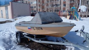 Лодка Крым 1989 года выпуска