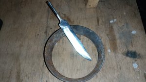 Клинок из подшипника (для ножа). Своими руками.