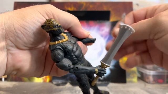 Unboxing Marvel legends Erik Killmonger- 417manchild смотреть онлайн