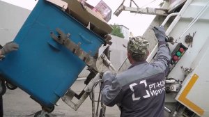 Картон, пластик и стекло - в один мусоровоз