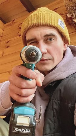 Сегодня не готовим😉👷♂️ Сделал стол для съёмок 😎🪚🛠️🪛