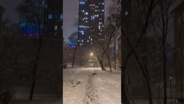 район Хорошево-Мневники 
от вчерашнего 08.04.2025г.✨️❄️