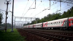 Электровоз ЧС2К-866 с поездом (Москва - Саранск)