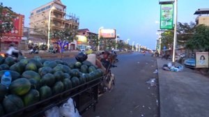 Уличная еда Камбоджи. Осмелитесь? Обзор и цены на рынке еды