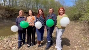 Идёт солдат по городу.mp4