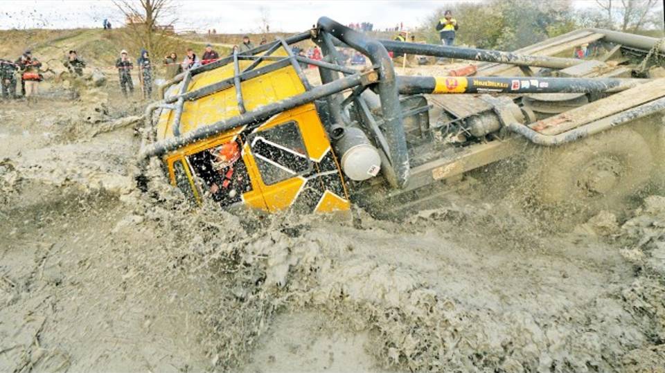 Большие грузовики Внедорожники 4x4 6x6 8x8 [В