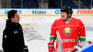 Лукашенко посетил тренировку ХК «Динамо-Минск»
