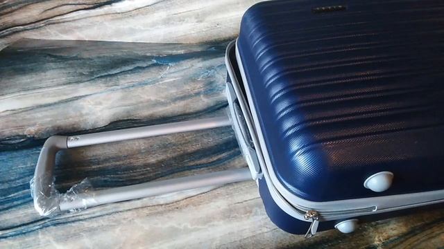 🥑Чемодан TEVIN🥑Распаковка🥑Сбермегамаркет🥑 смотреть онлайн