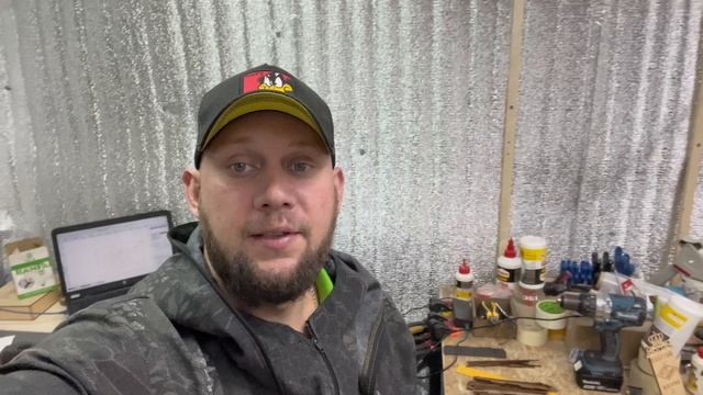 Индивидуальная коробка из фанеры с логотипом